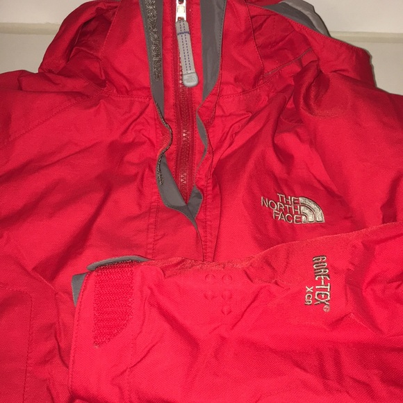 The North Face Hyvent Gore-Tex Ski Jacket - Picture 2 of 8